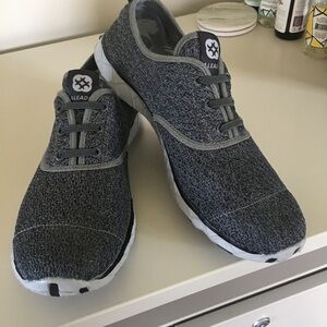 Aleader Water Shoes. Mens 10.5🌹